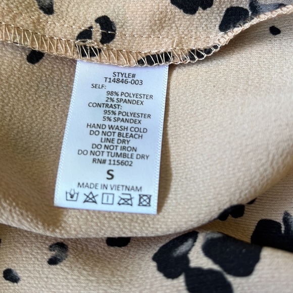 Lush bodysuit blouse - Picture 6 of 7